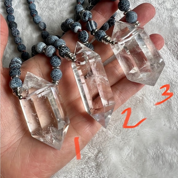 Dragon's Vein Agate + Quartz Mala Necklace - Picture 8 of 8